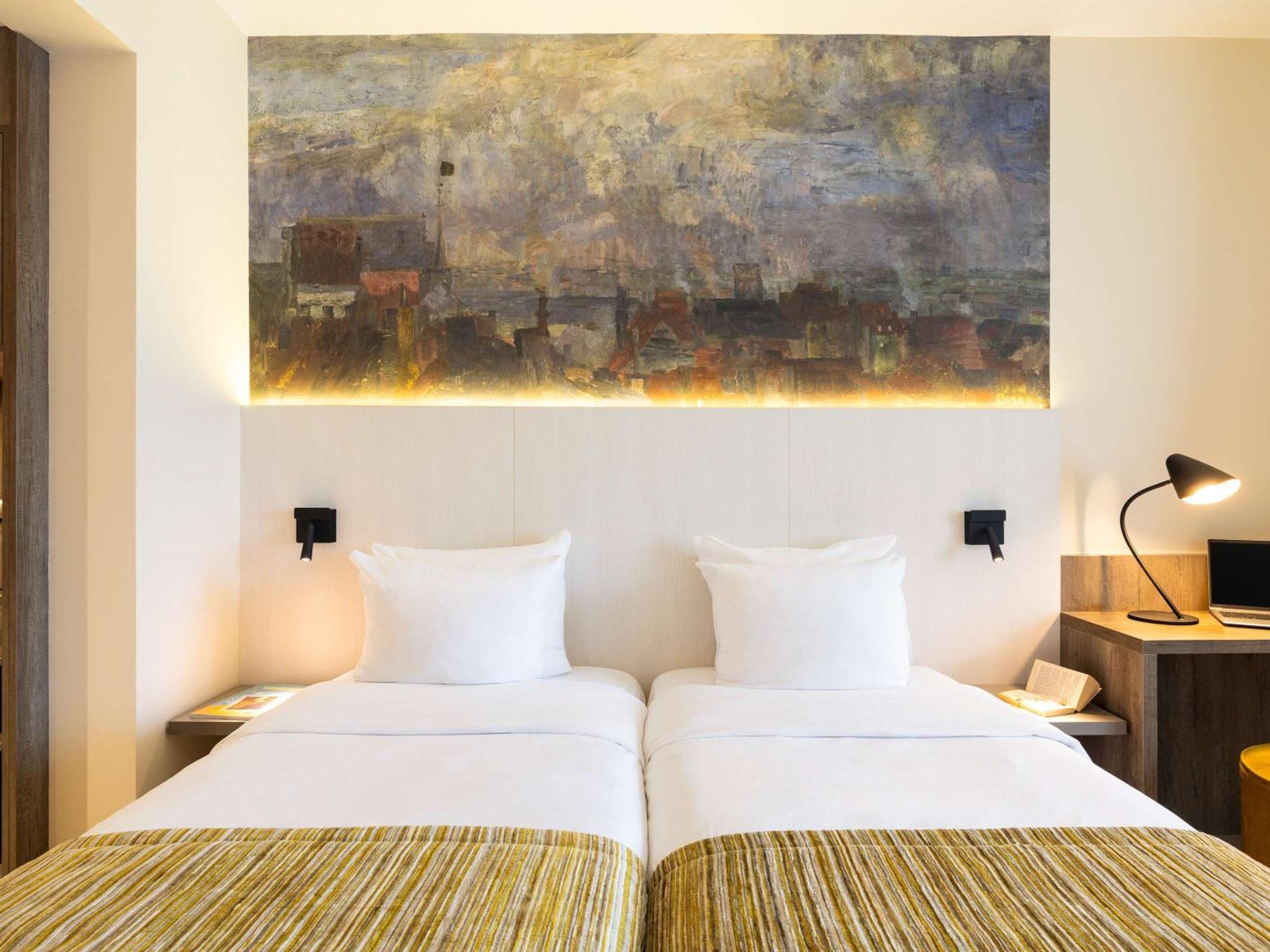 Mercure Hotel 4*